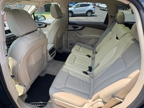 Used 2019 Audi Q7 2.0T Premium Plus w/ Premium Plus Package AWD/4WD image 39