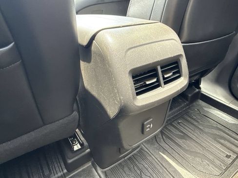 Certified 2020 GMC Terrain SLT w/ Preferred Package AWD/4WD image 22