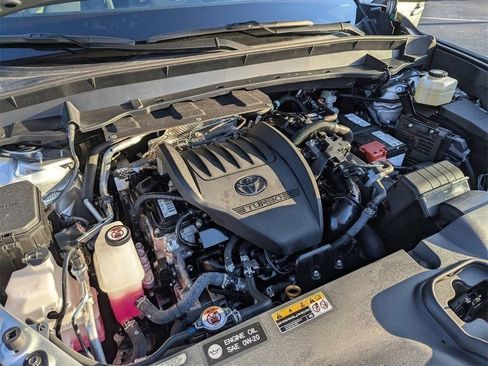 Used 2025 Toyota Grand Highlander AWD image 27