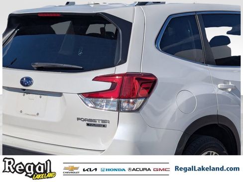 Used 2021 Subaru Forester Touring image 7