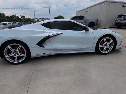Used 2022 Chevrolet Corvette Stingray Preferred Cpe RWD image 9