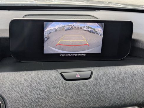 Used 2024 MAZDA CX-90 3.3 Turbo w/ Preferred Plus image 22