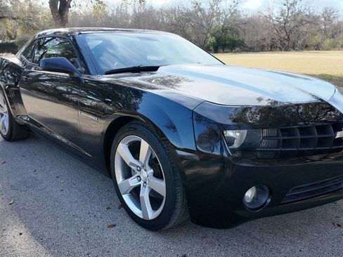 Used 2011 Chevrolet Camaro LS w/ Bluetooth Package image 2