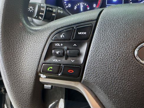 Used 2016 Hyundai Tucson SE w/ Option Group 02 FWD image 14
