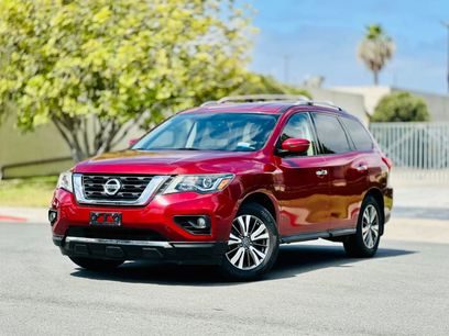 Used 2019 Nissan Pathfinder SV w/ Cargo Package