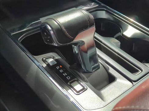 Used 2023 Ford F150 Lariat AWD/4WD image 10