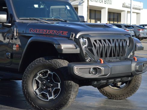 Used 2021 Jeep Gladiator Mojave image 2
