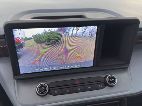 Certified 2023 Ford Maverick Lariat image 23