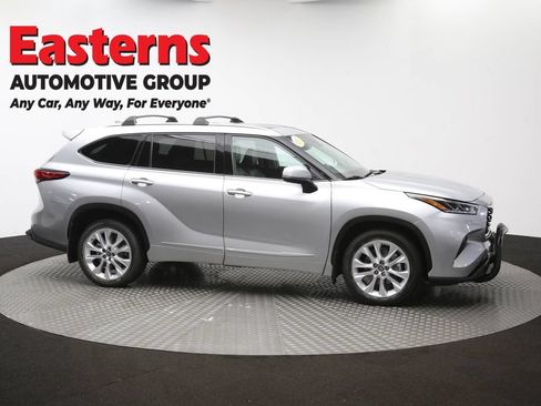 Used 2021 Toyota Highlander Limited AWD/4WD image 51