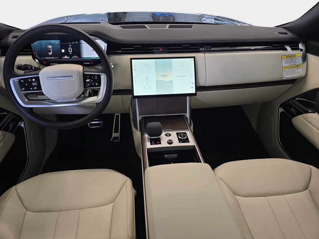New 2027 Land Rover Range Rover Long Wheelbase SE AWD/4WD image 9