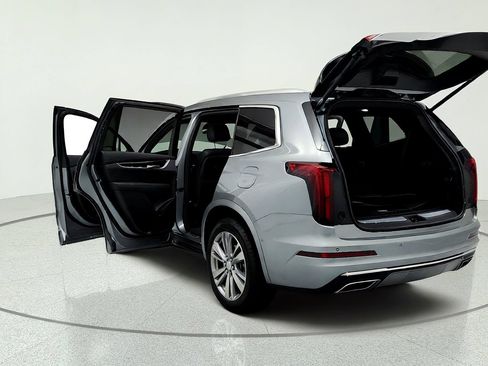 Certified 2024 Cadillac XT6 Premium Luxury w/ Technology Package AWD/4WD image 11