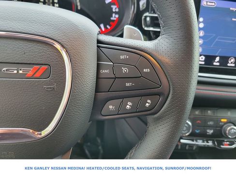 Used 2025 Dodge Durango R/T AWD/4WD image 32