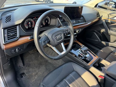 Used 2023 Audi Q5 2.0T Premium Plus w/ Premium Plus Package image 12