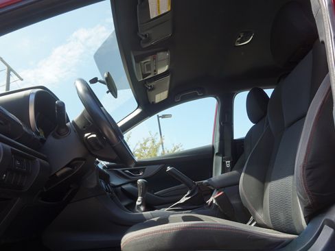 Used 2018 Subaru Impreza 2.0i Sport AWD/4WD image 11