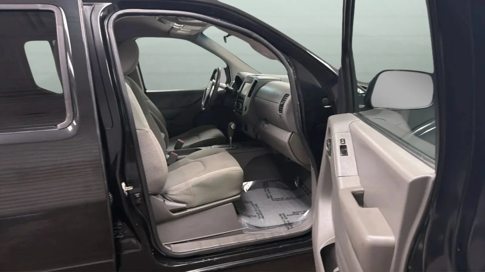 Used 2019 Nissan Frontier SV AWD/4WD image 21
