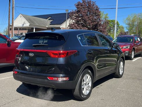 Used 2017 Kia Sportage LX AWD/4WD image 5