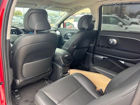 New 2026 Hyundai Ioniq 9 Limited image 19