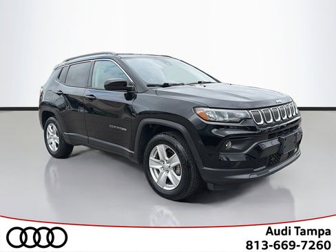 Used 2022 Jeep Compass Latitude w/ Convenience Group image 1