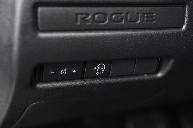 Used 2023 Nissan Rogue S FWD image 10