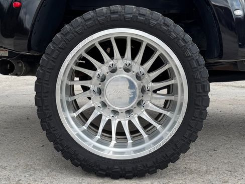 Used 2024 Ford F450 Limited w/ FX4 Off-Road Package image 89