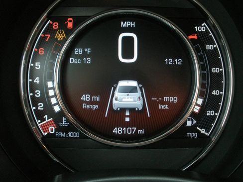 Used 2017 FIAT 500 Abarth image 32