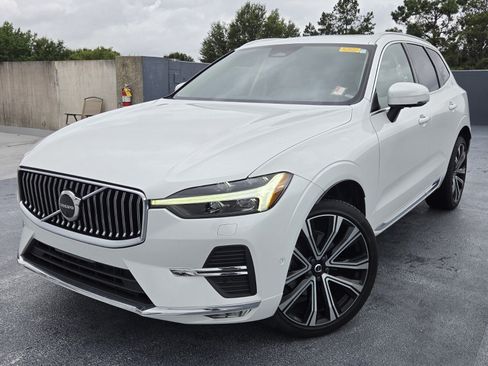 Used 2023 Volvo XC60 B5 Ultimate w/ Climate Package FWD image 1
