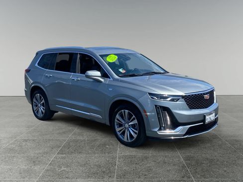 Used 2024 Cadillac XT6 Premium Luxury FWD image 7