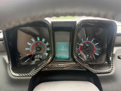 Used 2010 Chevrolet Camaro LT w/ RS Package RWD image 9