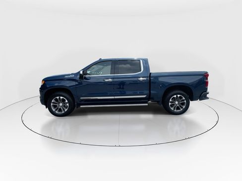 Used 2022 Chevrolet Silverado 1500 High Country w/ Technology Package AWD/4WD image 5