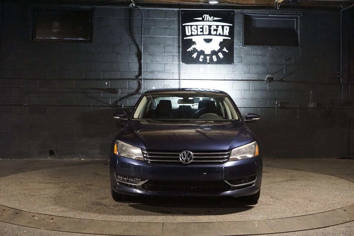 Used 2014 Volkswagen Passat 2.5 S FWD image 9