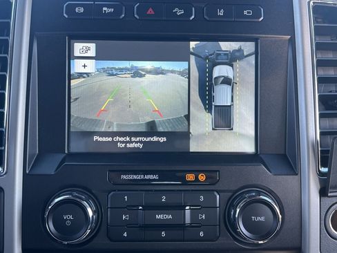 Used 2018 Ford F350 Lariat w/ Lariat Ultimate Package image 7