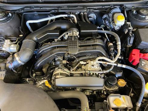 Used 2024 Subaru Outback Premium image 25