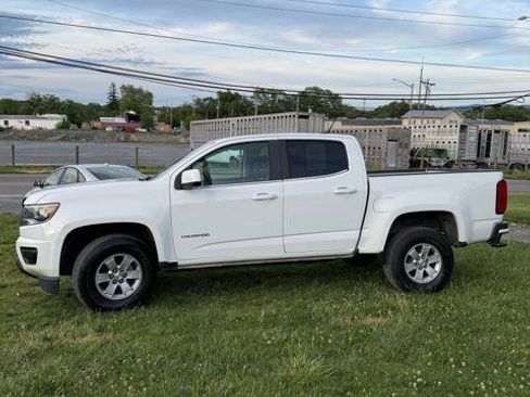 Used 2020 Chevrolet Colorado W/T w/ WT Convenience Package RWD image 5