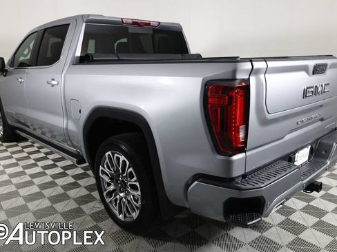 Used 2025 GMC Sierra 1500 Denali Ultimate AWD/4WD image 10