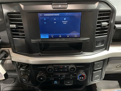 New 2025 Ford F550 4x4 Regular Cab Super Duty w/ XLT Value Package image 18