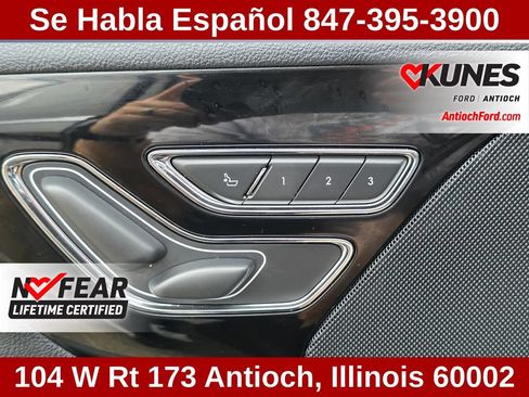 Used 2025 Lincoln Aviator AWD image 39