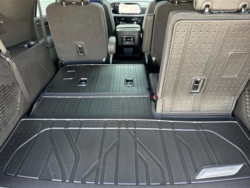 New 2025 Chevrolet Tahoe Premier image 18