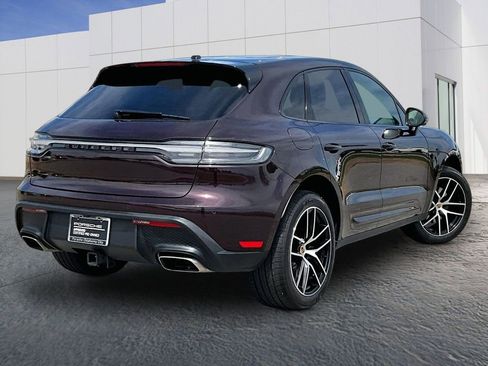 Used 2025 Porsche Macan AWD/4WD image 7