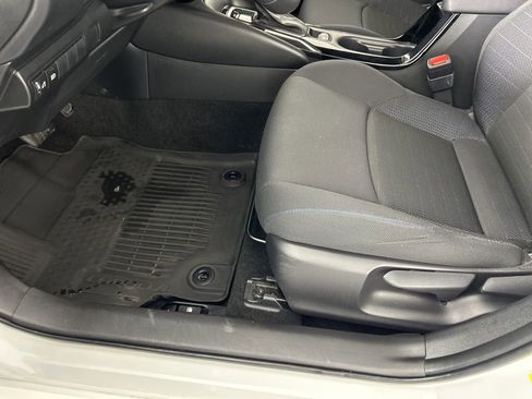 Used 2022 Toyota Corolla SE image 25