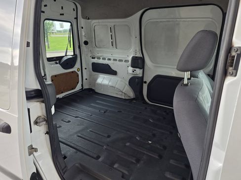 Used 2011 Ford Transit Connect XLT FWD image 17
