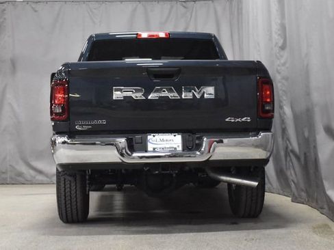 New 2026 RAM 3500 Big Horn image 8