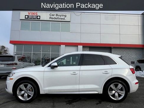 Used 2018 Audi Q5 2.0T Premium Plus w/ Premium Plus Package image 3