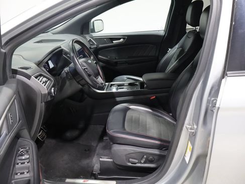 Used 2024 Ford Edge ST-Line AWD/4WD image 8