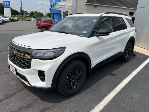 New 2026 Ford Explorer Tremor w/ Tremor Ultimate Package AWD/4WD image 4