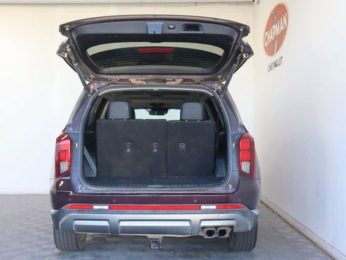 Used 2024 Hyundai Palisade Limited FWD image 5
