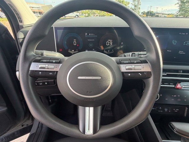 Used 2025 Hyundai Tucson SEL AWD/4WD image 13
