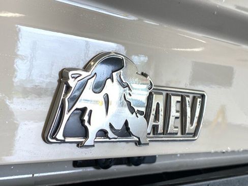 Used 2026 GMC Sierra 2500 AT4X w/ AT4X AEV Edition AWD/4WD image 9