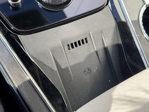 New 2025 Cadillac Escalade IQ Luxury 1 image 27