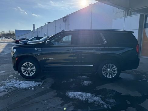 Used 2024 GMC Yukon SLT image 9