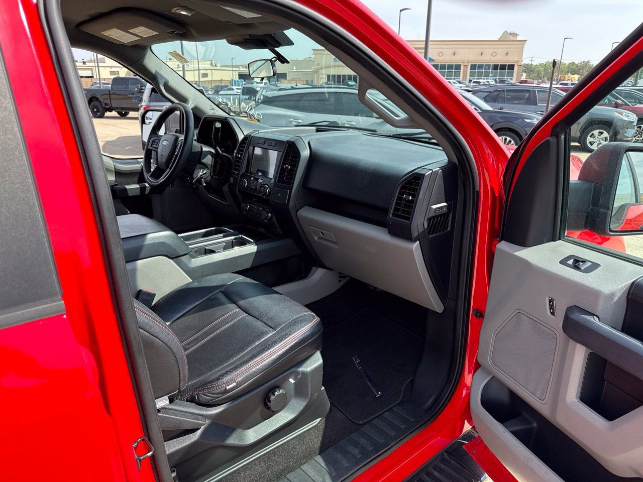 Used 2020 Ford F150 XL w/ Equipment Group 101A Mid AWD/4WD image 14